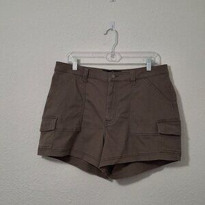 Hollister Ultra High Rise Mom Shorts 3 Sz 15 Cargo Stretchy Outdoor Neutral